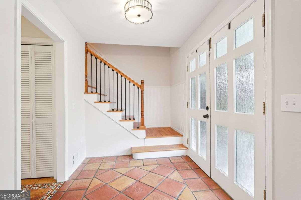 100 Westwood Drive Marietta - Photo 7