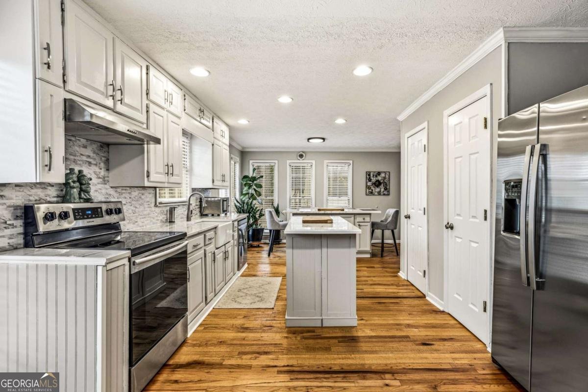 1975 Hunt Crossing Court Lawrenceville - Photo 11