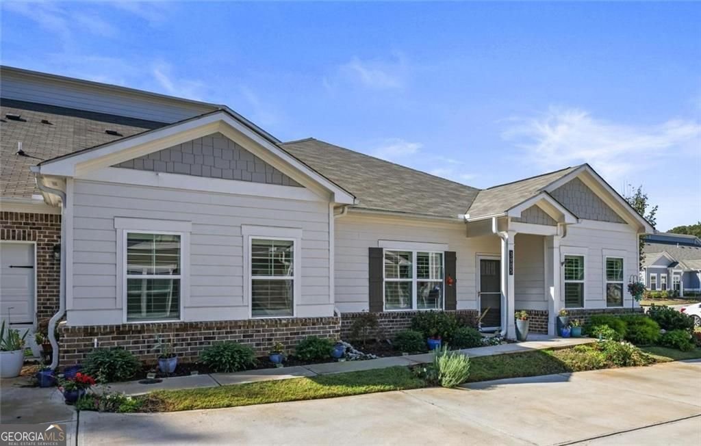 3905 Shelleydale Drive Powder Springs - Photo 1