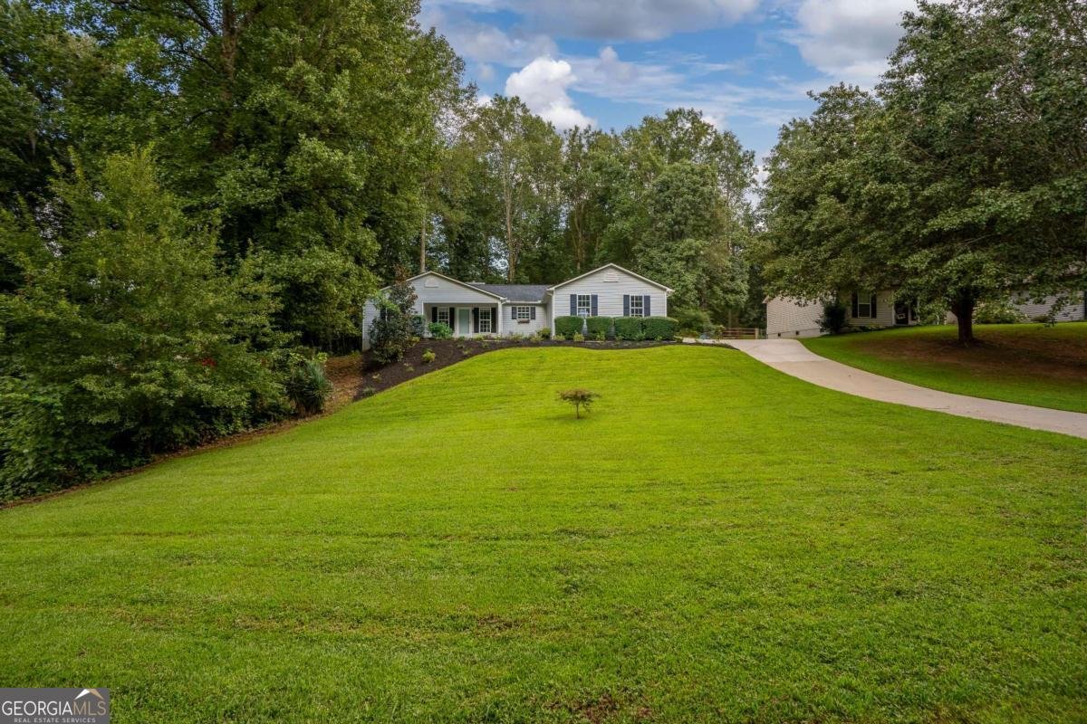 4340 Oak Creek Drive Gainesville - Photo 1