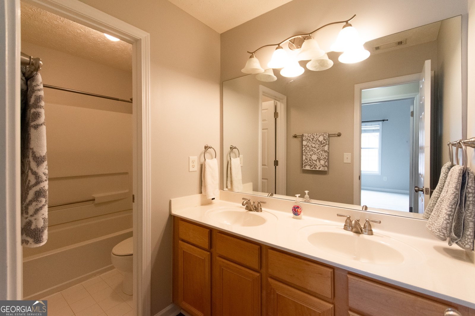 2373 Hampton Park Drive Buford - Photo 33