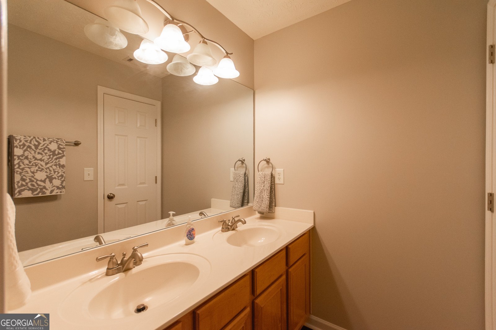 2373 Hampton Park Drive Buford - Photo 34