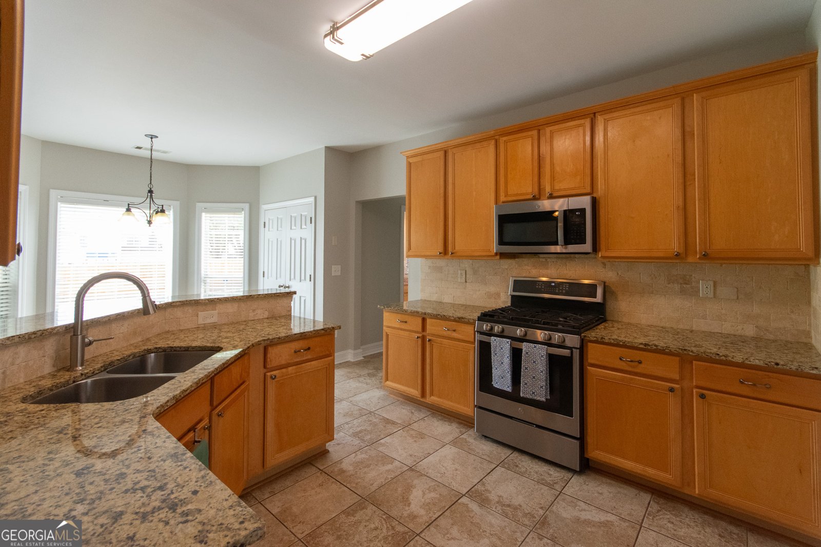 2373 Hampton Park Drive Buford - Photo 9