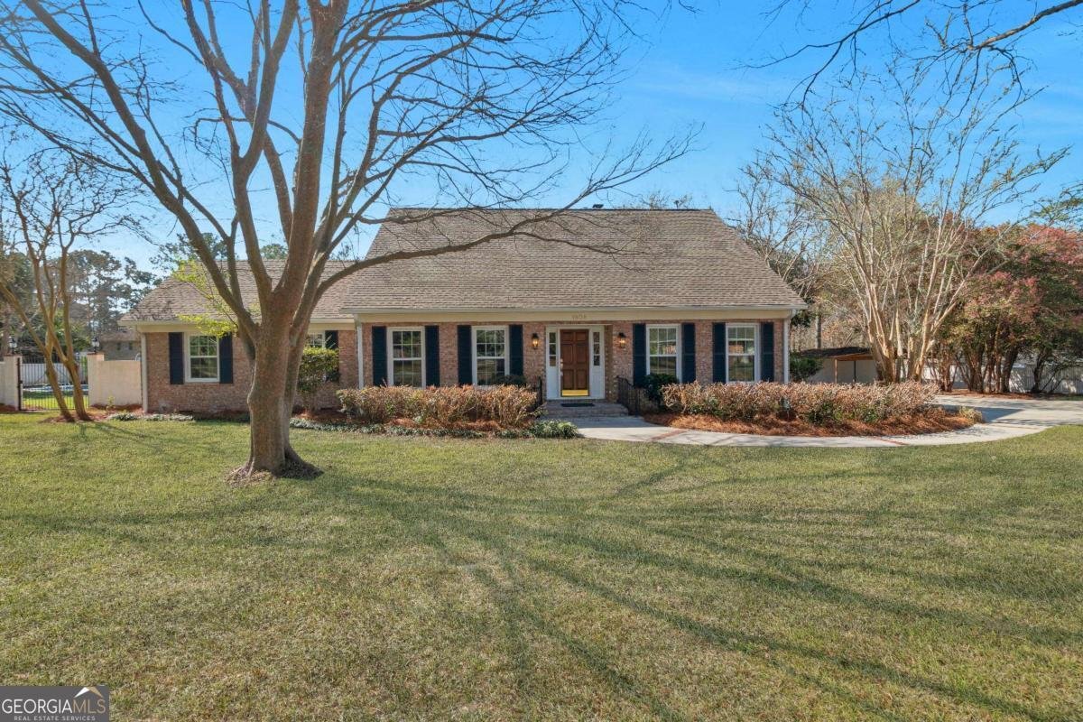 1808 Seminole Trail Waycross - Photo 1