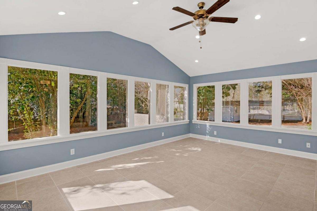 1808 Seminole Trail Waycross - Photo 14