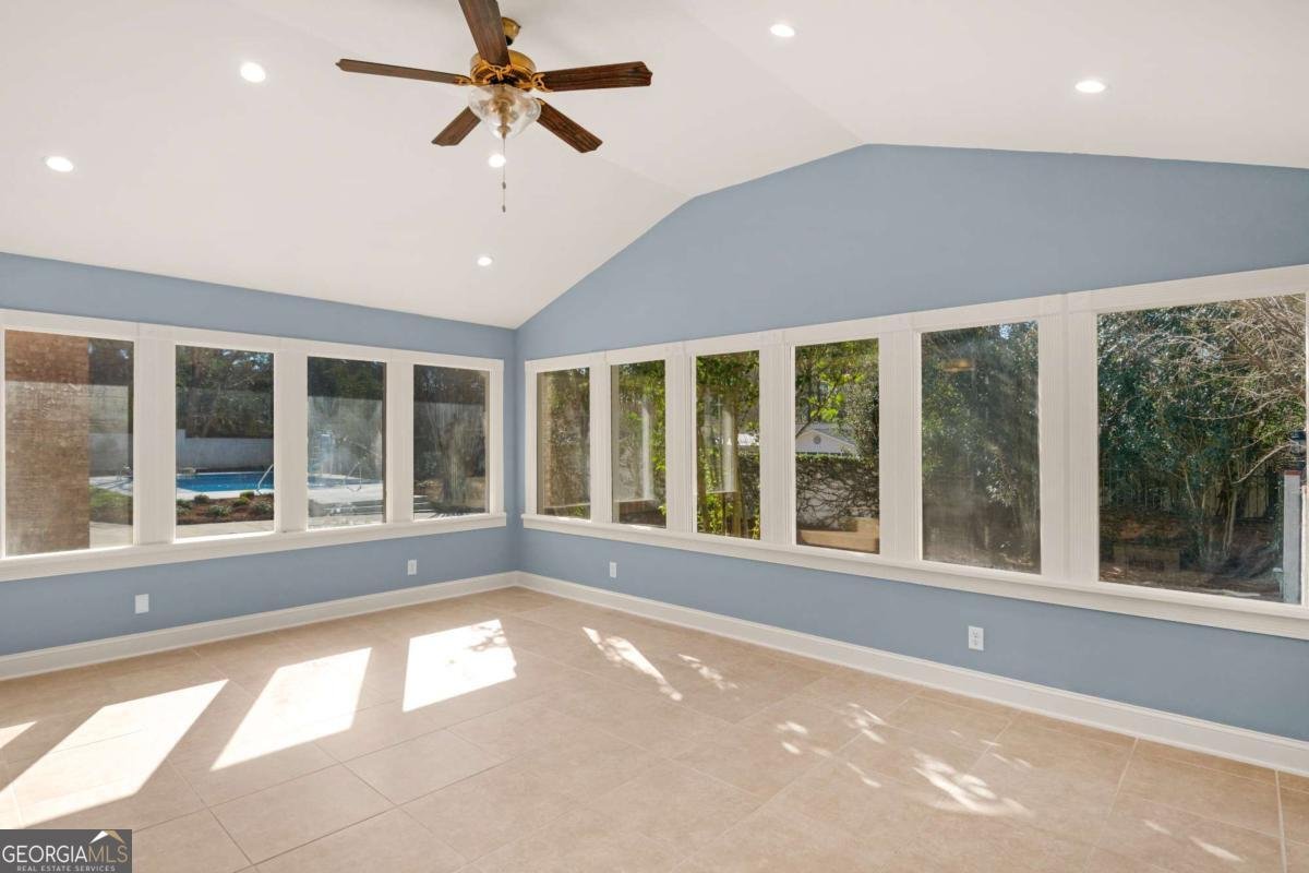 1808 Seminole Trail Waycross - Photo 15