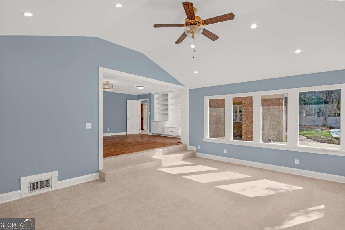 1808 Seminole Trail Waycross - Photo 16