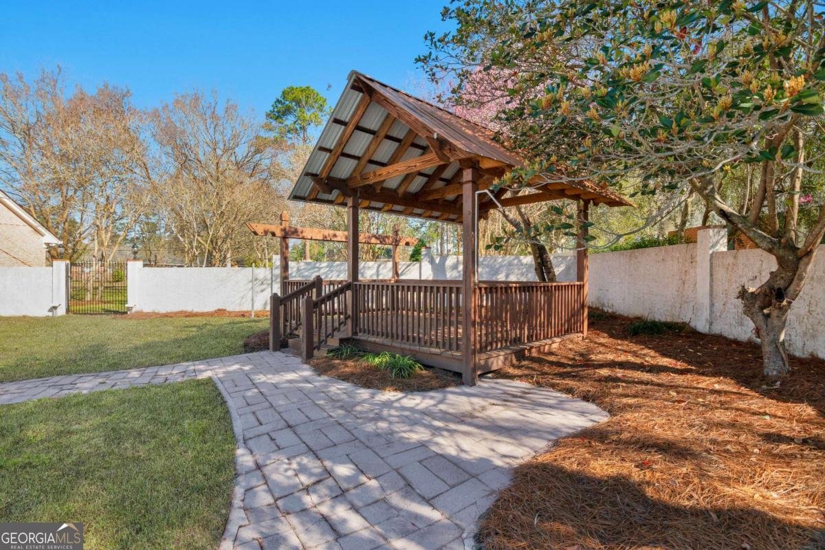 1808 Seminole Trail Waycross - Photo 52