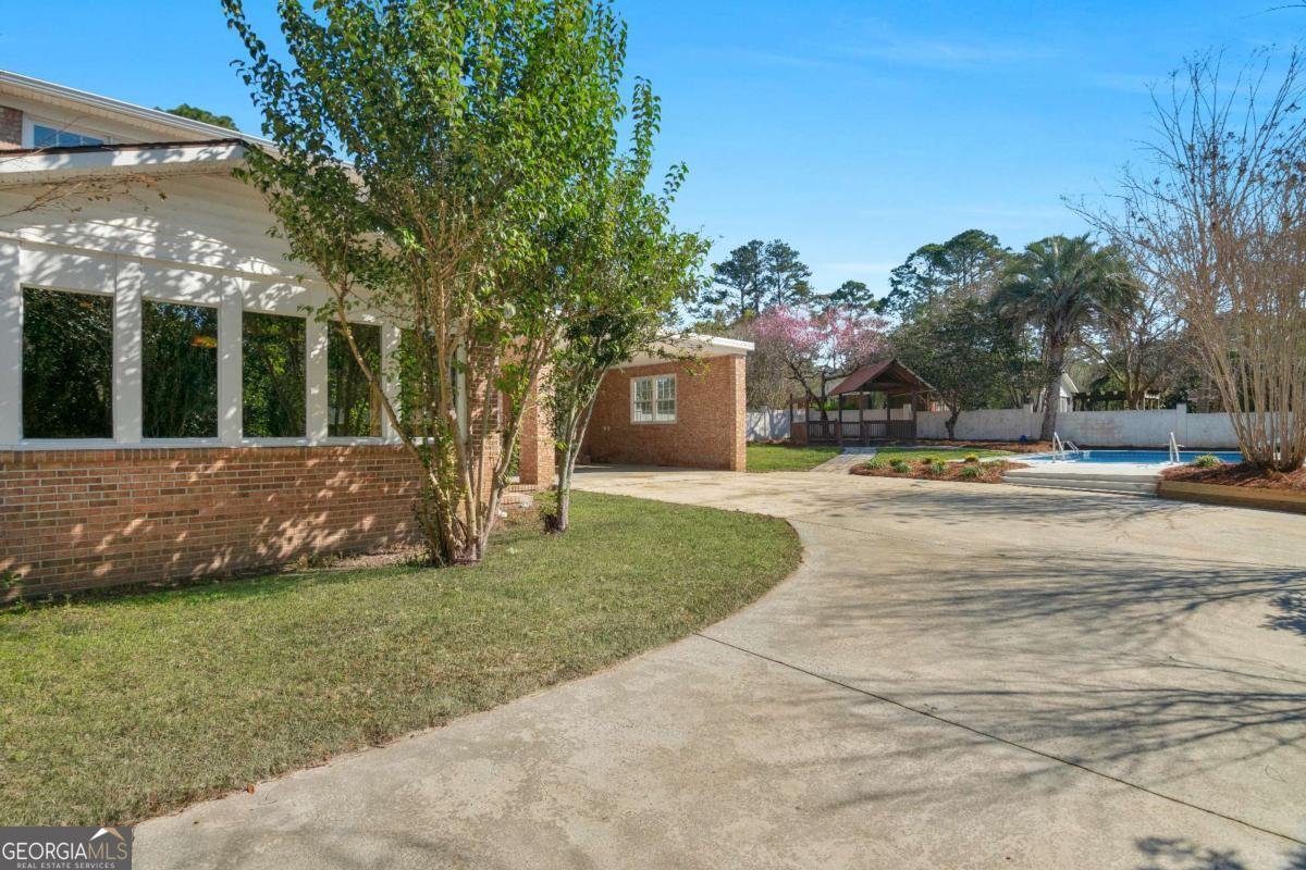 1808 Seminole Trail Waycross - Photo 58