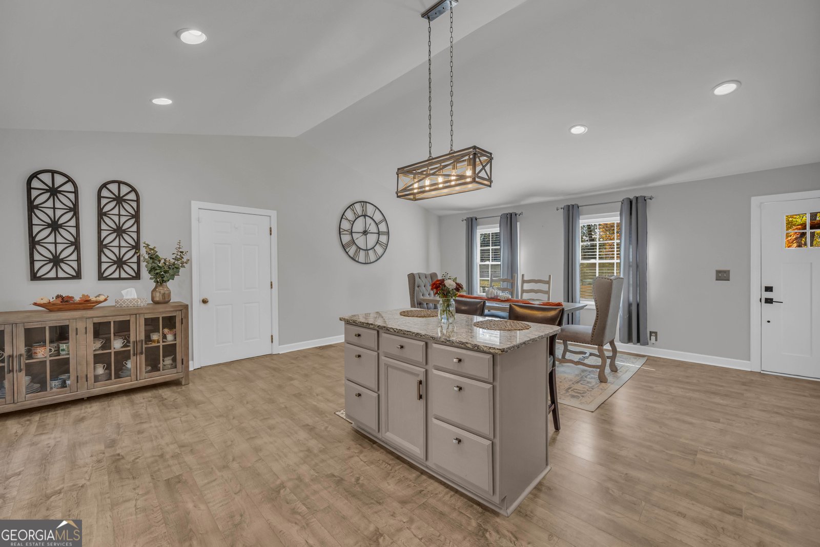 1023 Hickory Nut Lane Lawrenceville - Photo 13