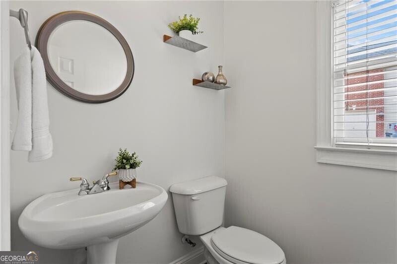 3640 Hamby Oaks Drive Alpharetta - Photo 13