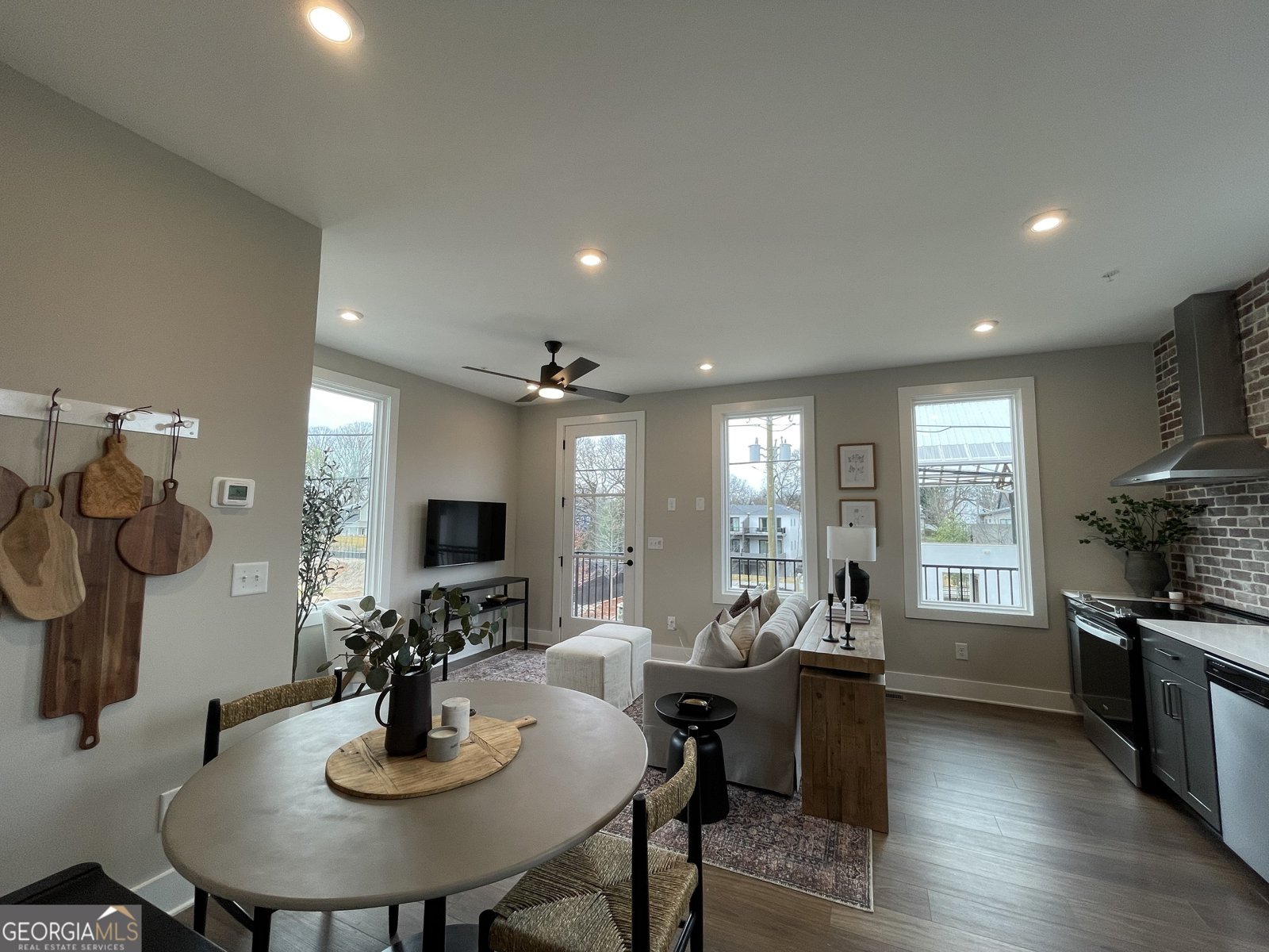 498 Burroughs Street SE Atlanta - Photo 6