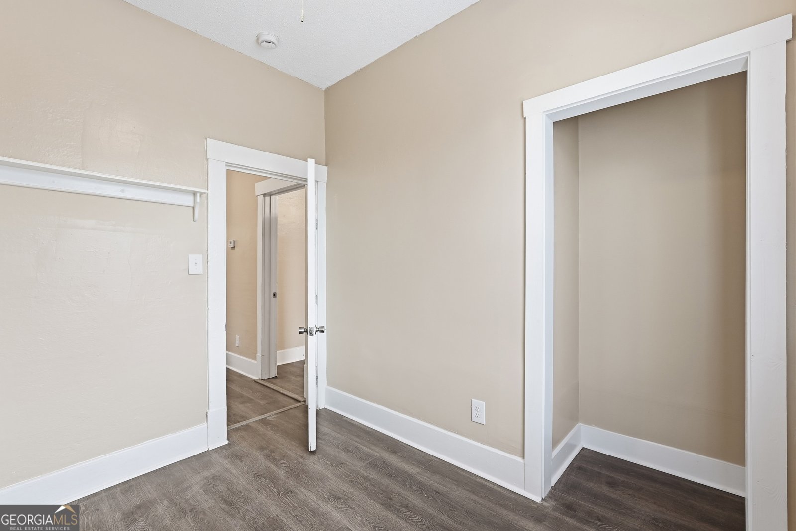 716 38th Street Savannah - Photo 13