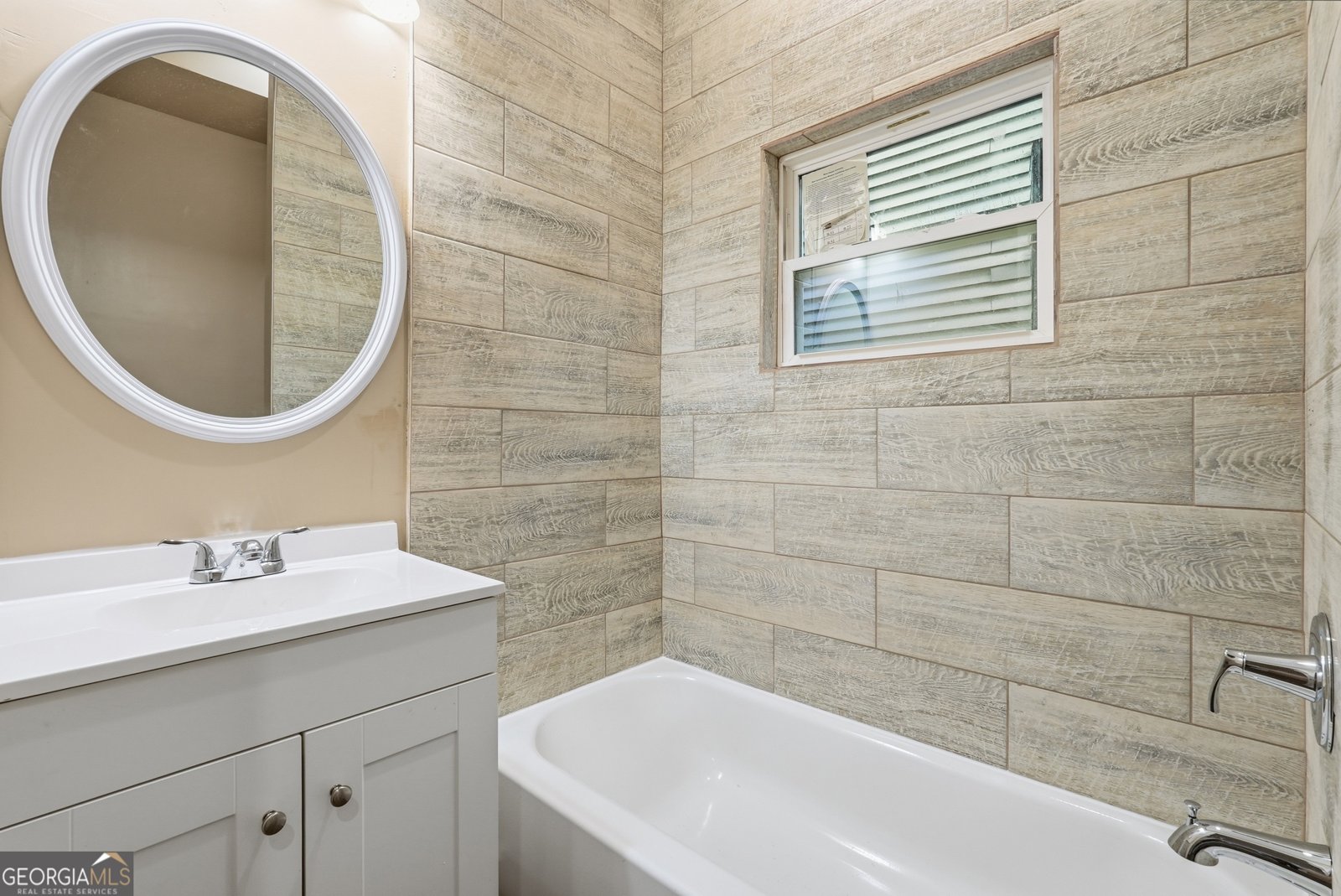 716 38th Street Savannah - Photo 9