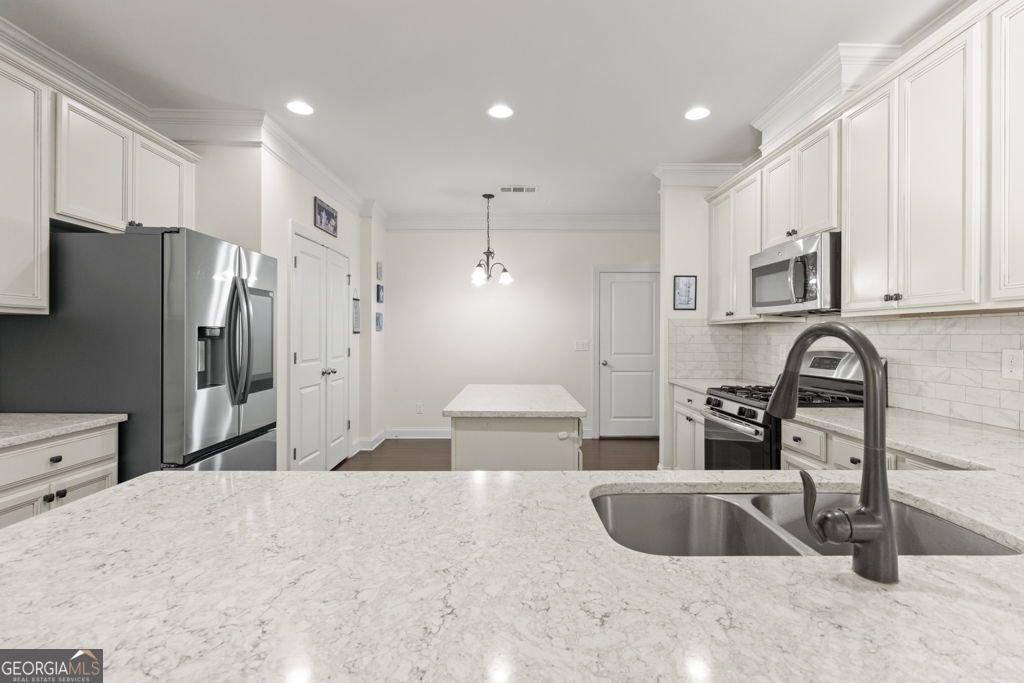 5071 Garrett Court Johns Creek - Photo 12