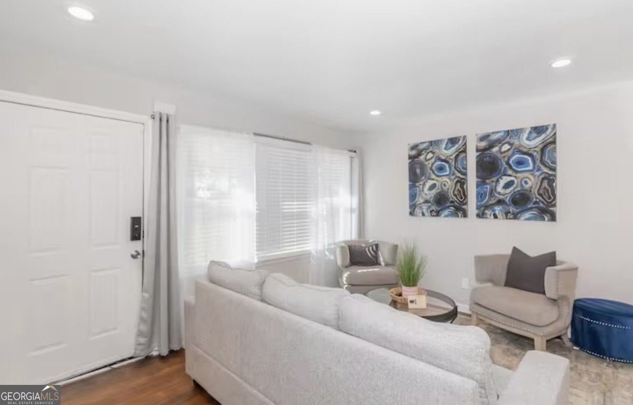 326 Camfield Court Atlanta - Photo 6