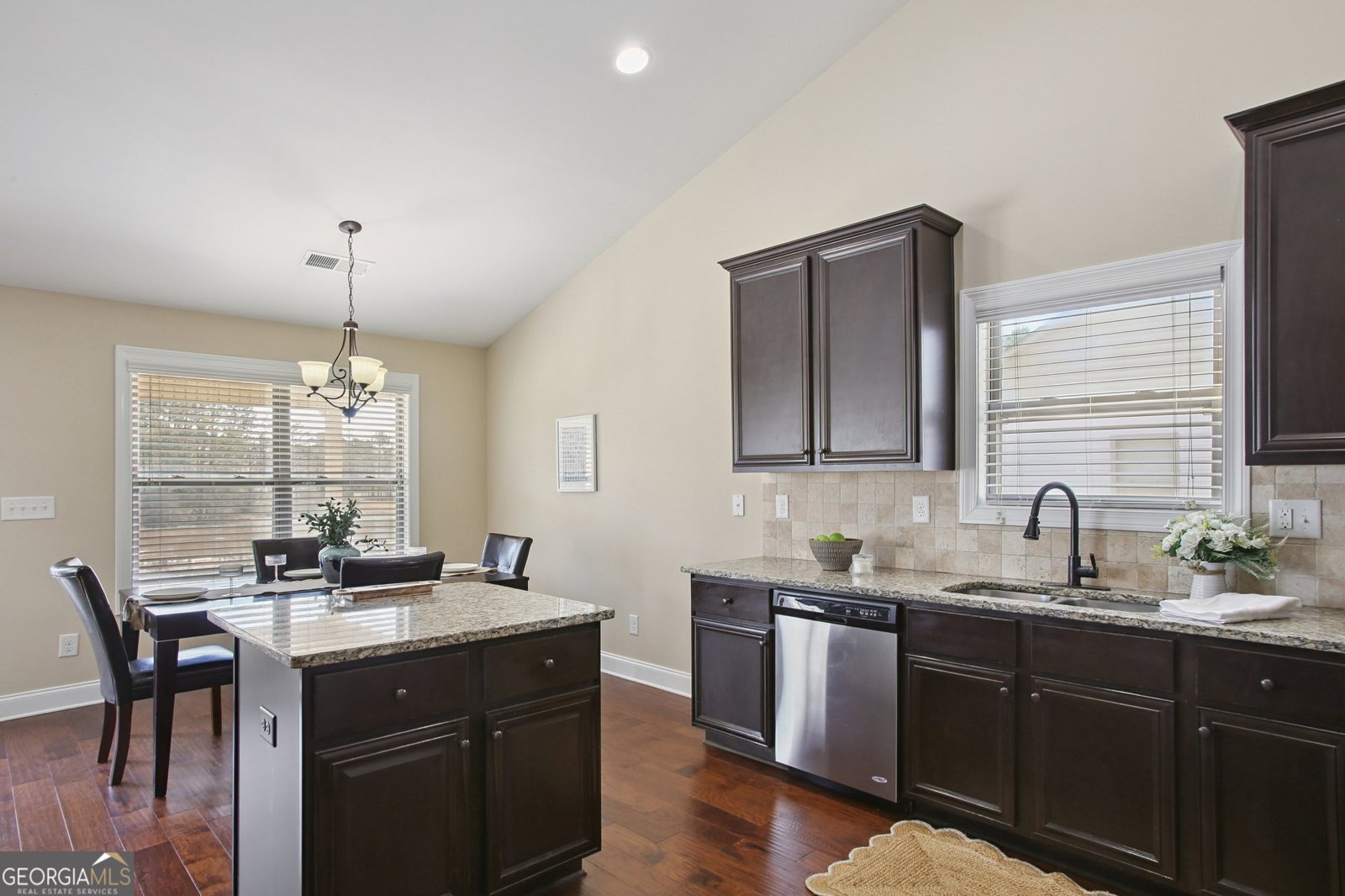 640 Hood Avenue Fayetteville - Photo 11