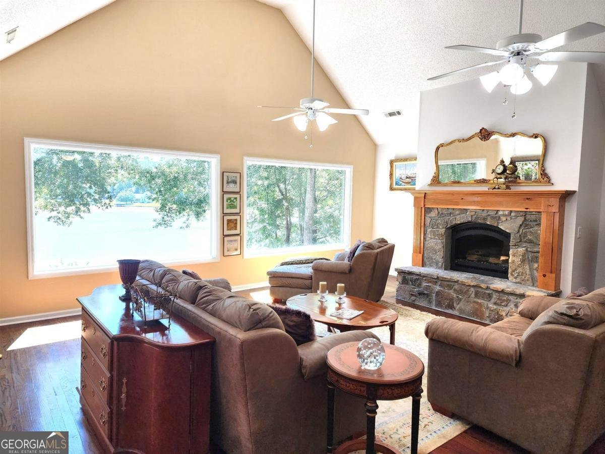 1570 Pointe Royal Road Greensboro - Photo 7