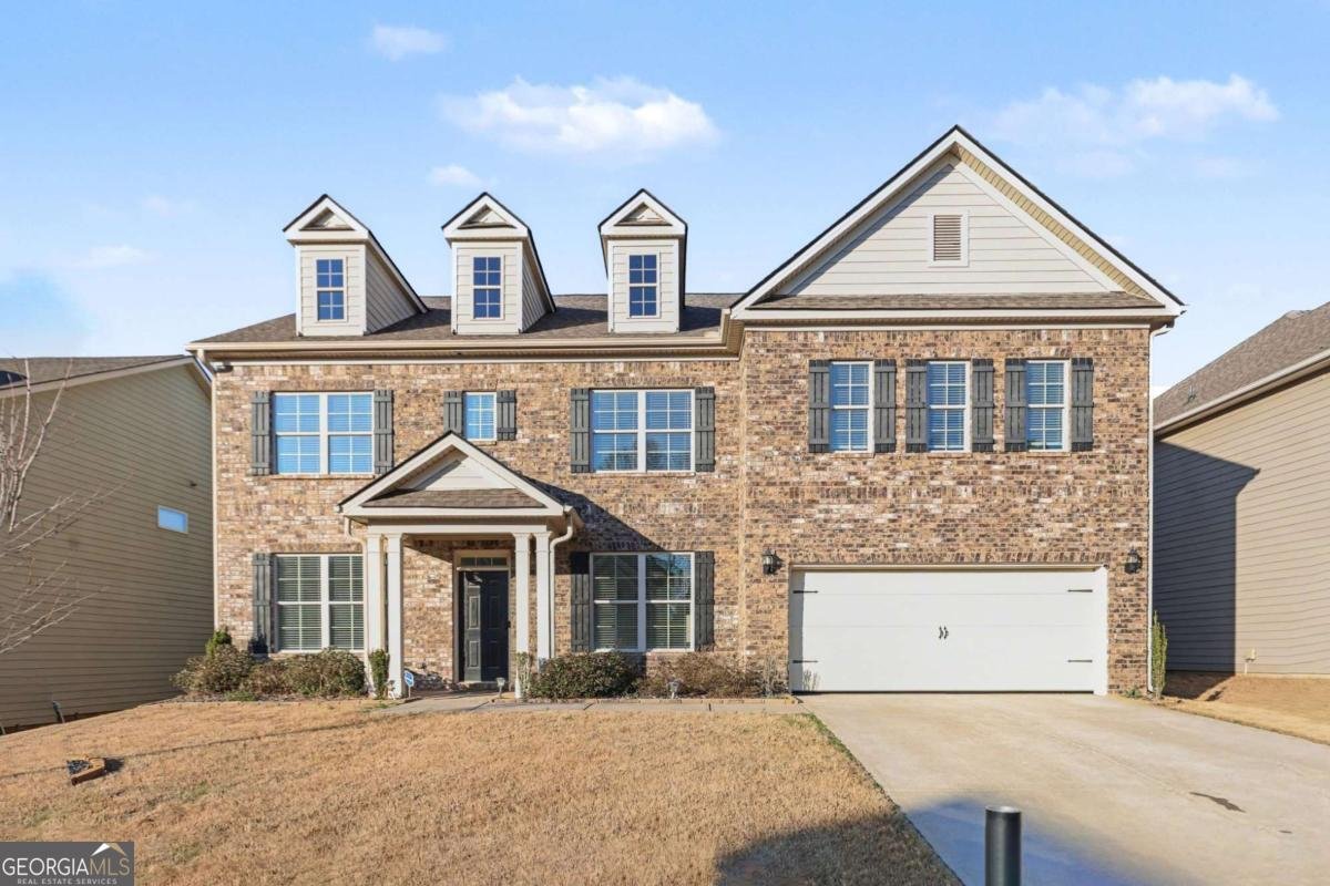 75 Fanleaf Drive Fairburn - Photo 1