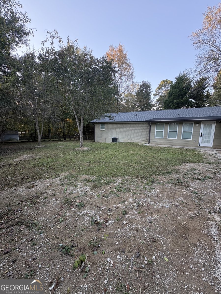 657 Utoy Court Jonesboro - Photo 9