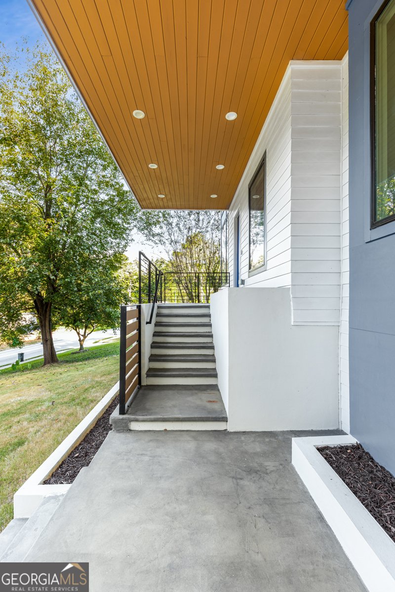 1045 Shepherds Lane Atlanta - Photo 58