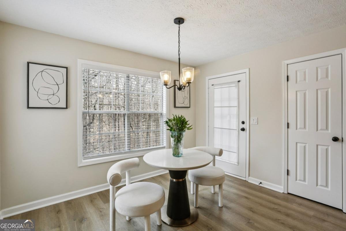 322 Streamside Drive Roswell - Photo 8