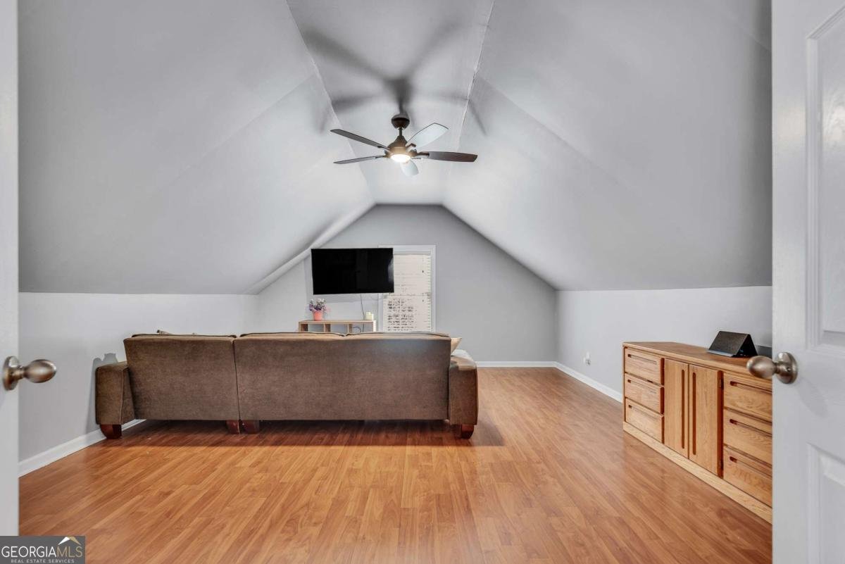 236 Hidden Court Winder - Photo 32