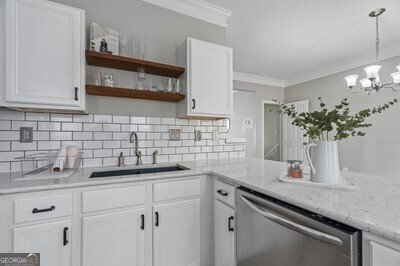 5990 Eagle Tiff Lane Sugar Hill - Photo 11