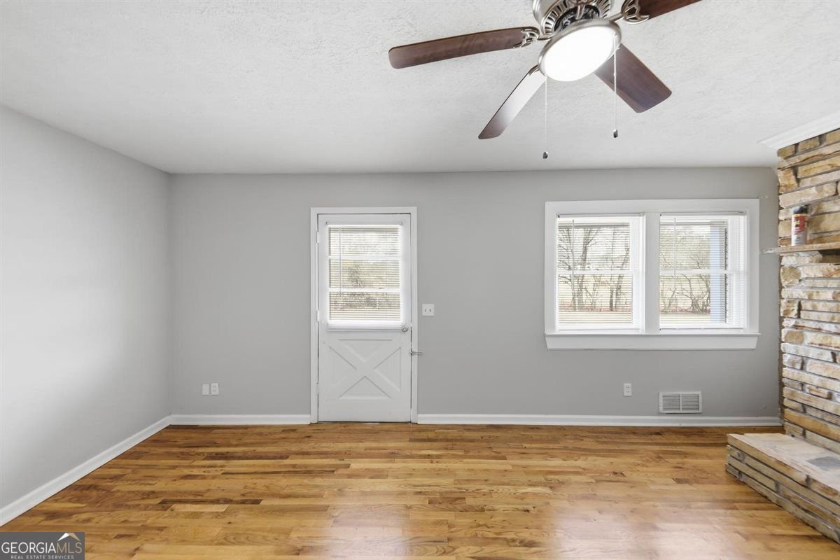 1064 Holbrook Campground Road Cumming - Photo 12