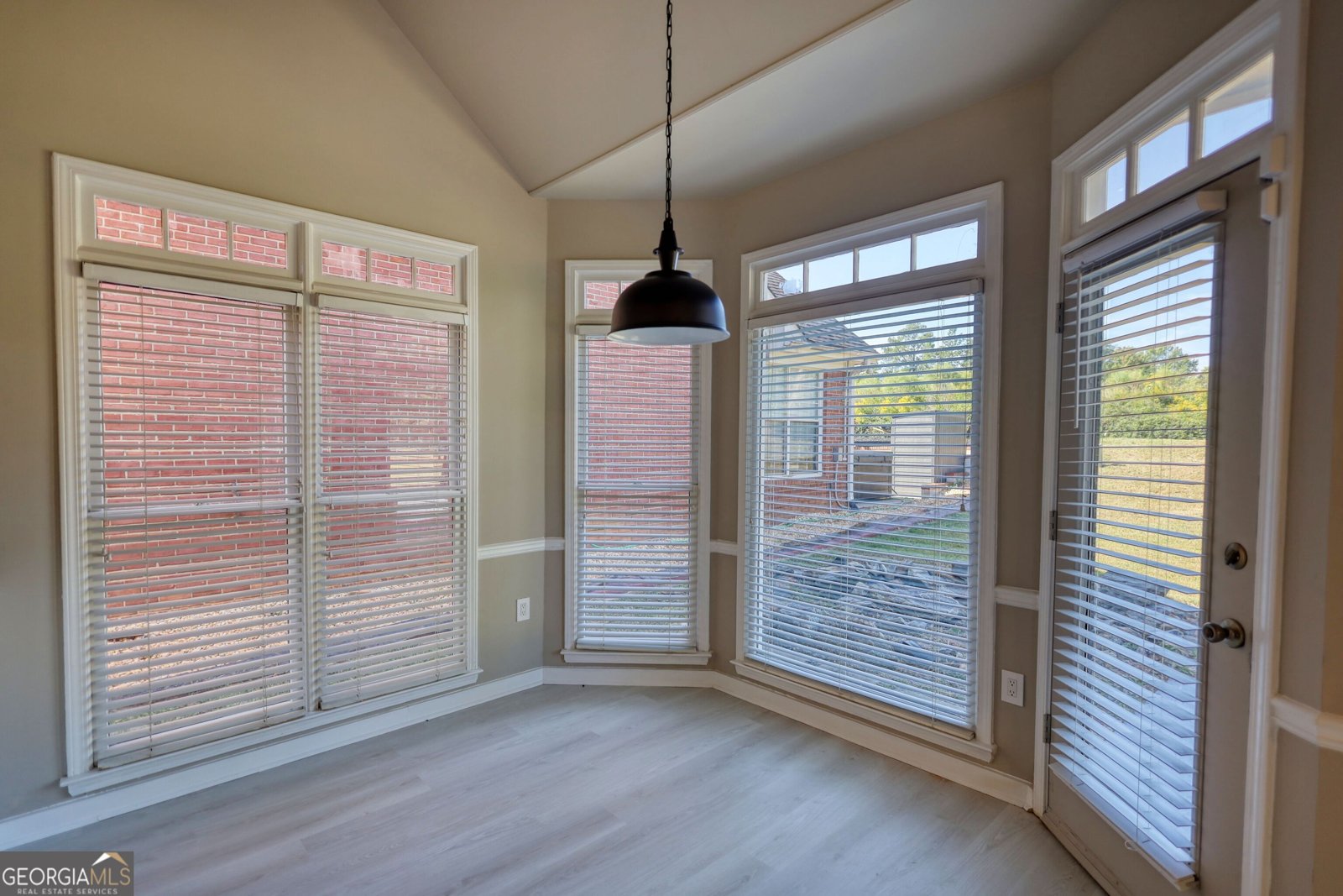 2111 Highland Club Drive Conyers - Photo 10