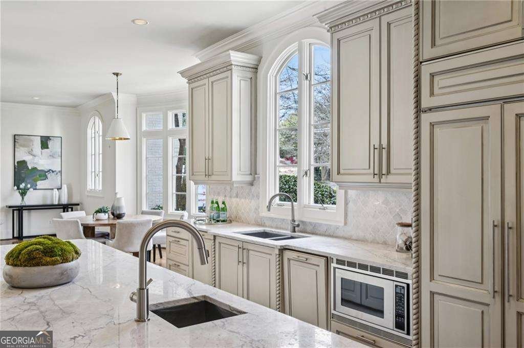 82 Blackland Road Atlanta - Photo 19