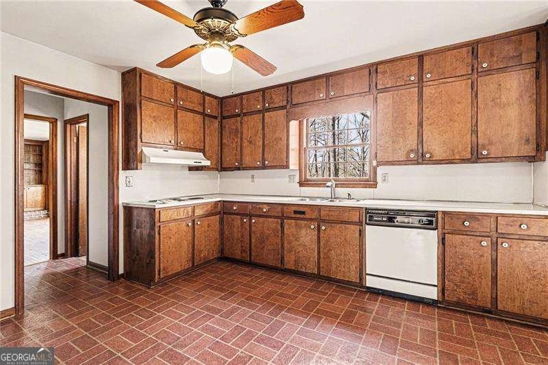 1758 Nancy Creek Drive Atlanta - Photo 11