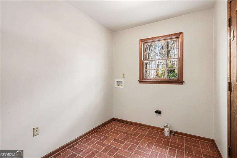 1758 Nancy Creek Drive Atlanta - Photo 14