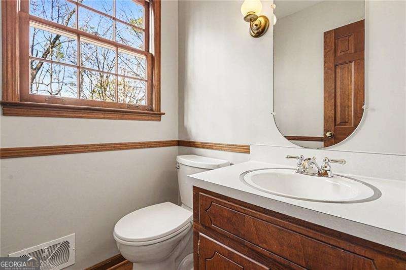 1758 Nancy Creek Drive Atlanta - Photo 15