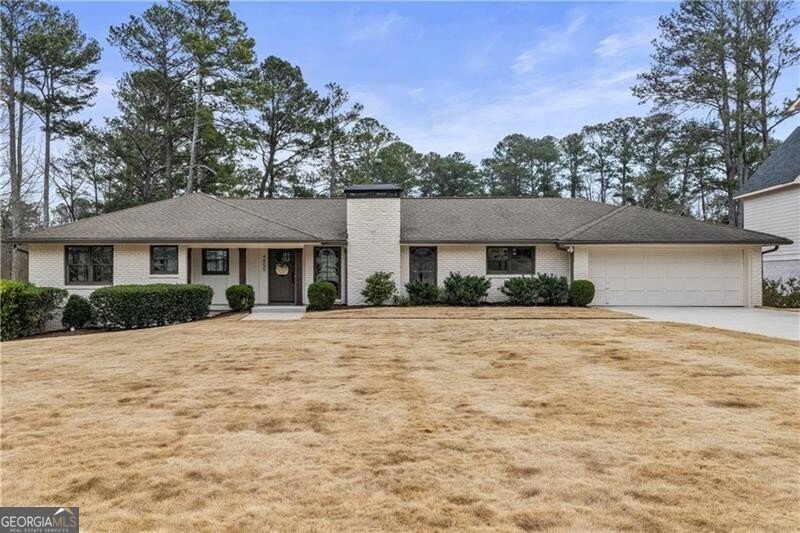 4855 Lansbury Drive Atlanta - Photo 1