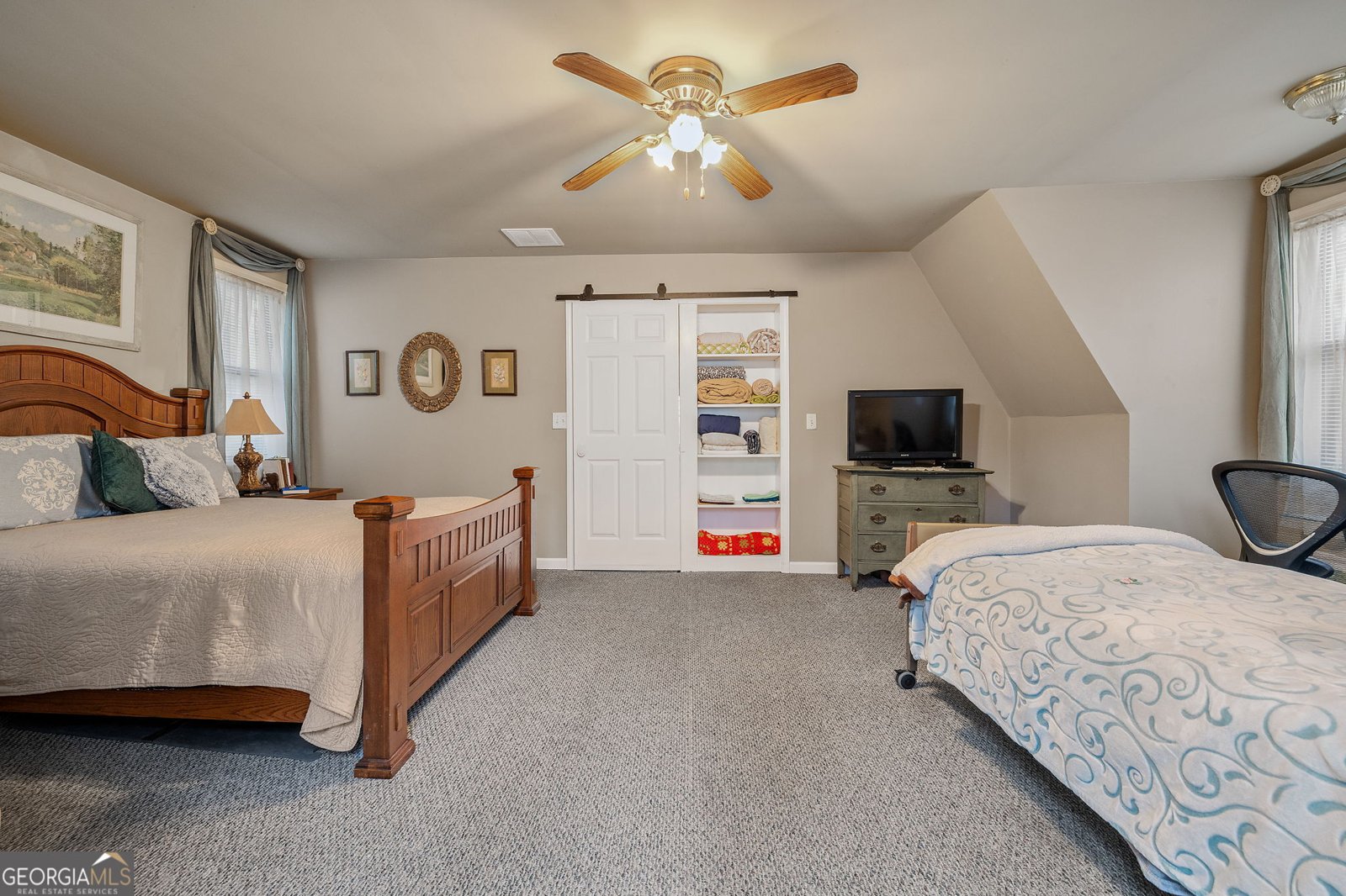 6463 Old Shadburn Ferry Road Buford - Photo 13