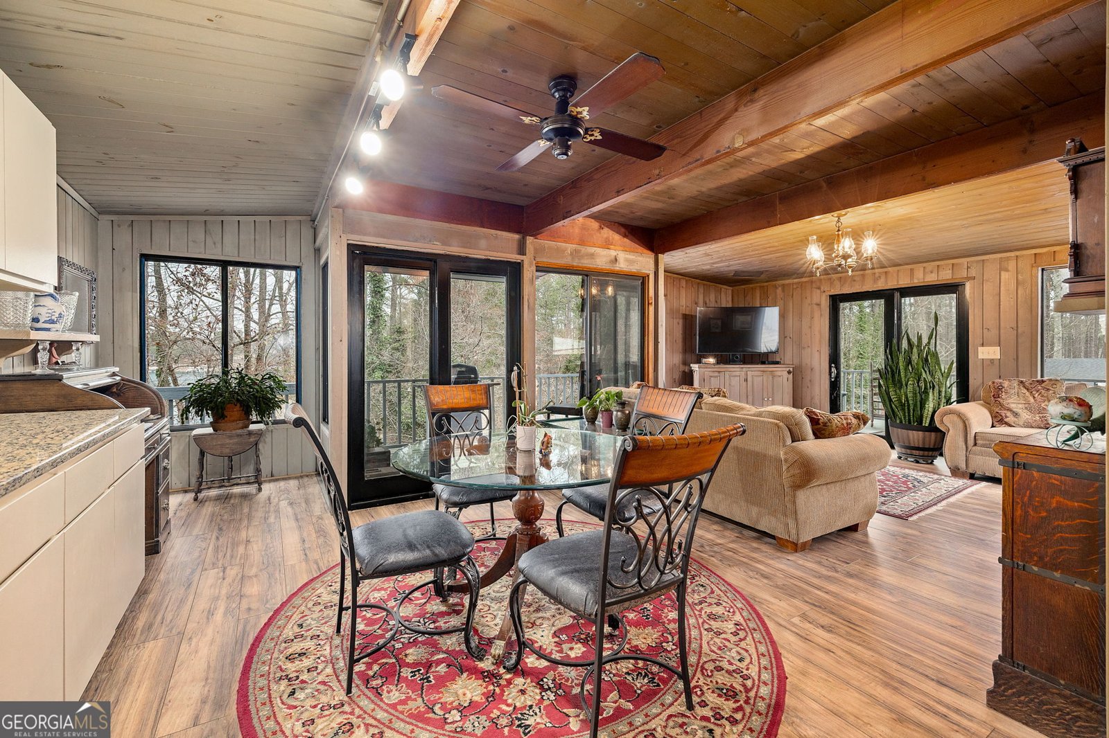 6463 Old Shadburn Ferry Road Buford - Photo 9