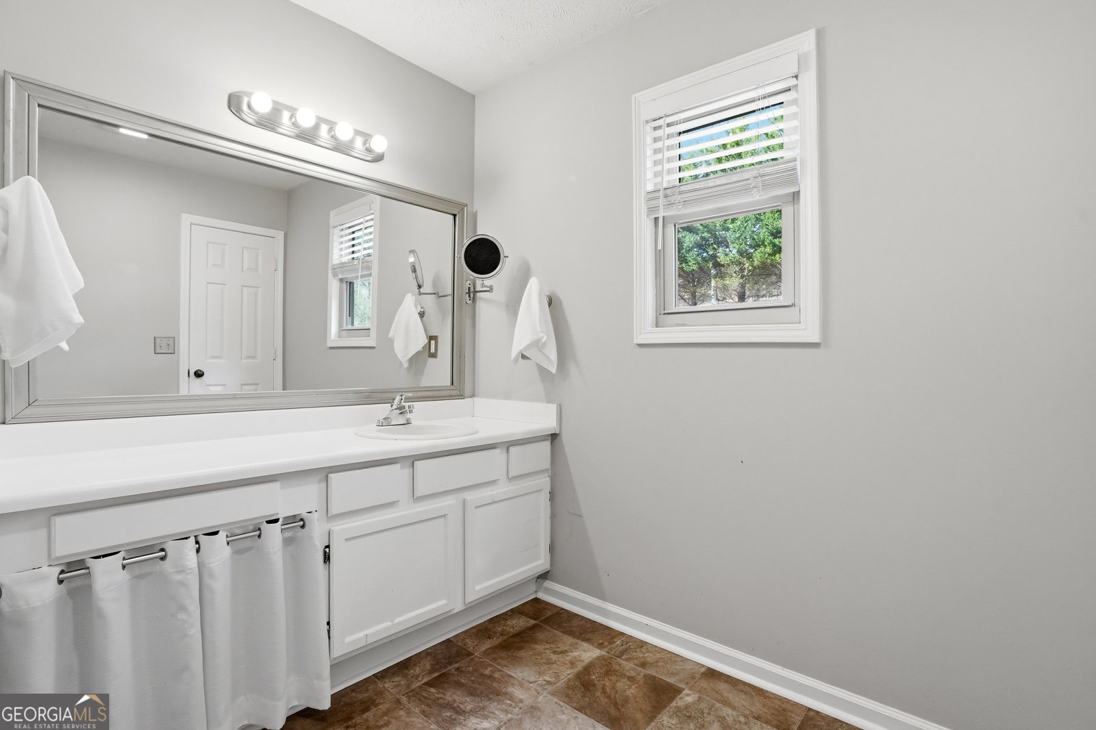 165 Riverchase Drive Woodstock - Photo 18