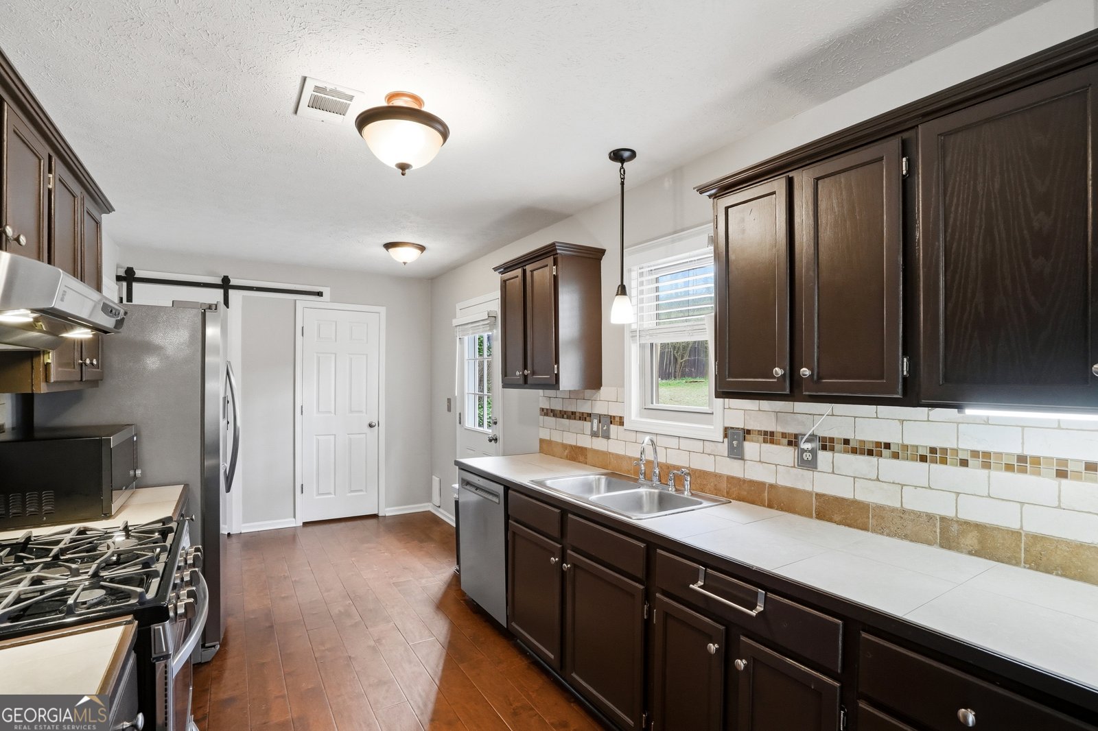 165 Riverchase Drive Woodstock - Photo 8