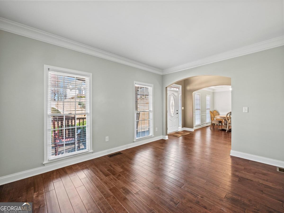 9035 Forest Path Drive Gainesville - Photo 12