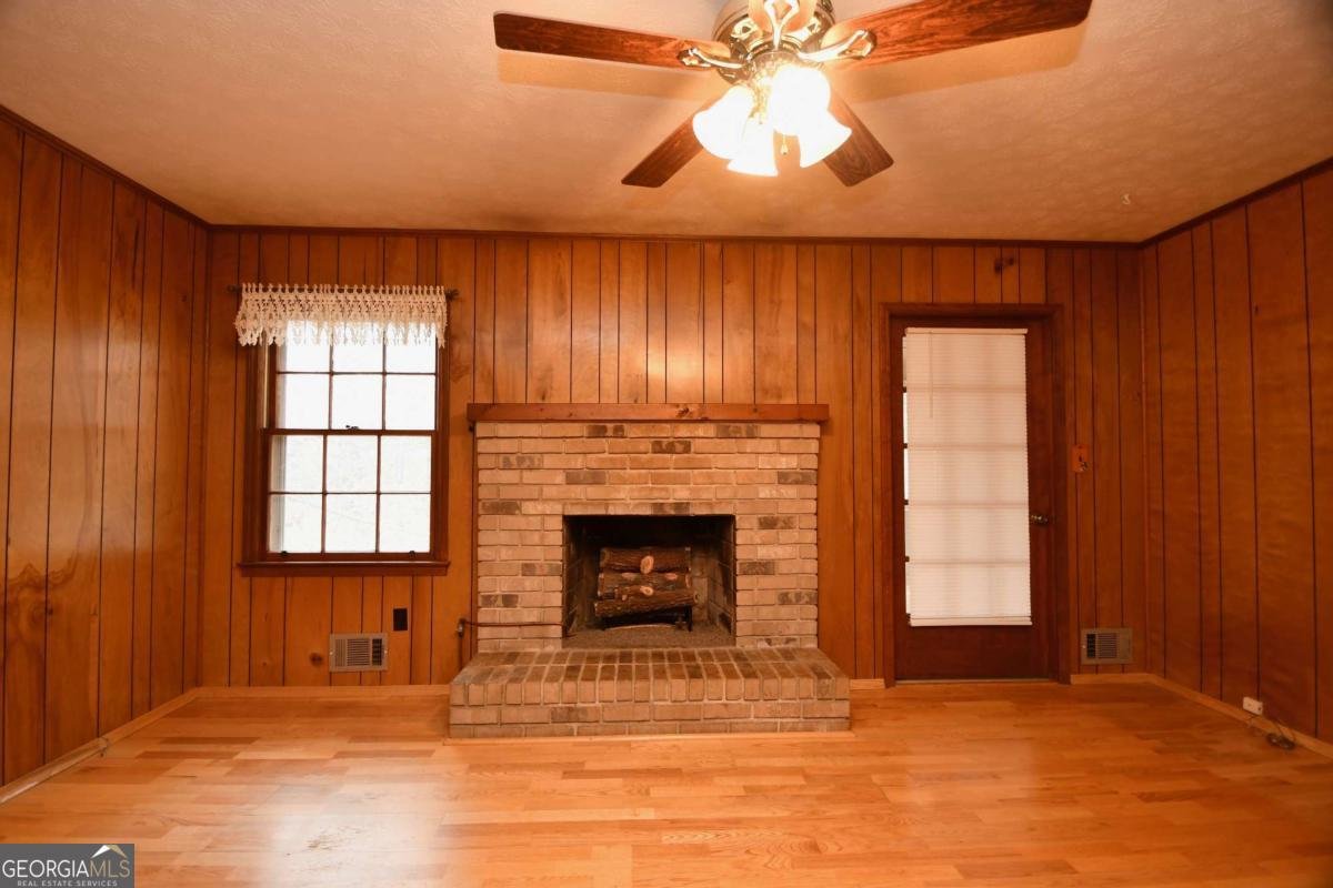 375 Segrest Circle Athens - Photo 8