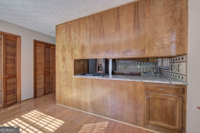 260 Spring Ridge Drive Roswell - Photo 10