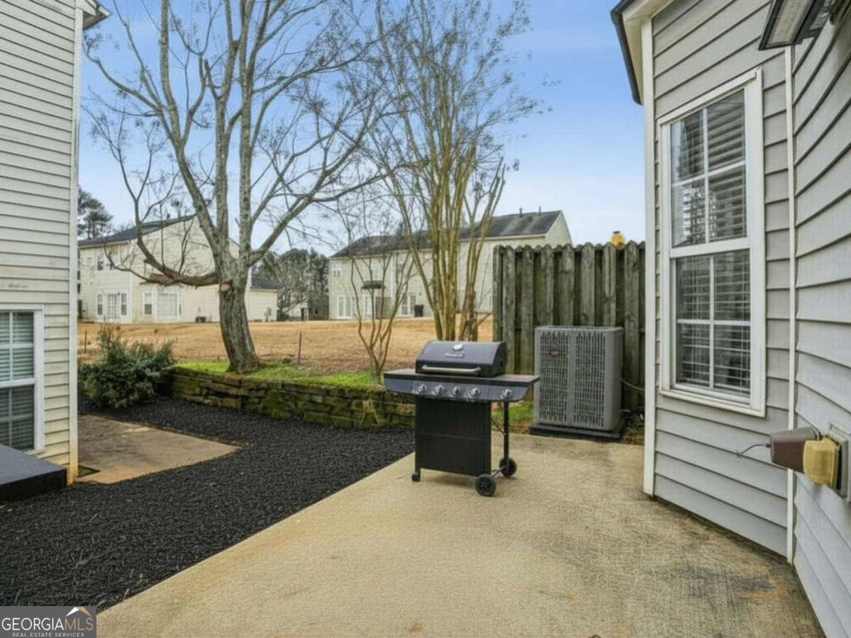 299 Timber Gate Drive Lawrenceville - Photo 6