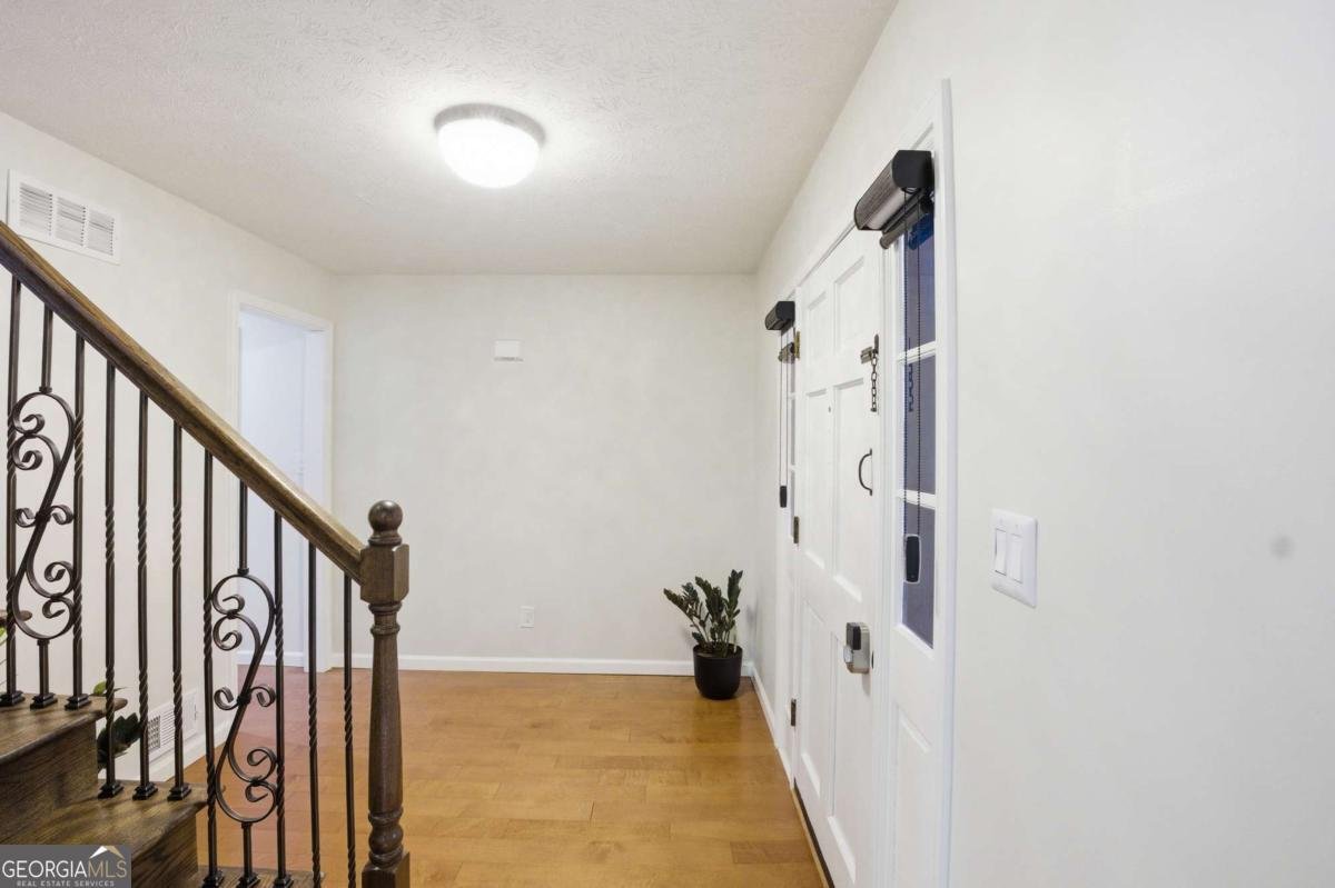 552 Cesarea Place Lilburn - Photo 14