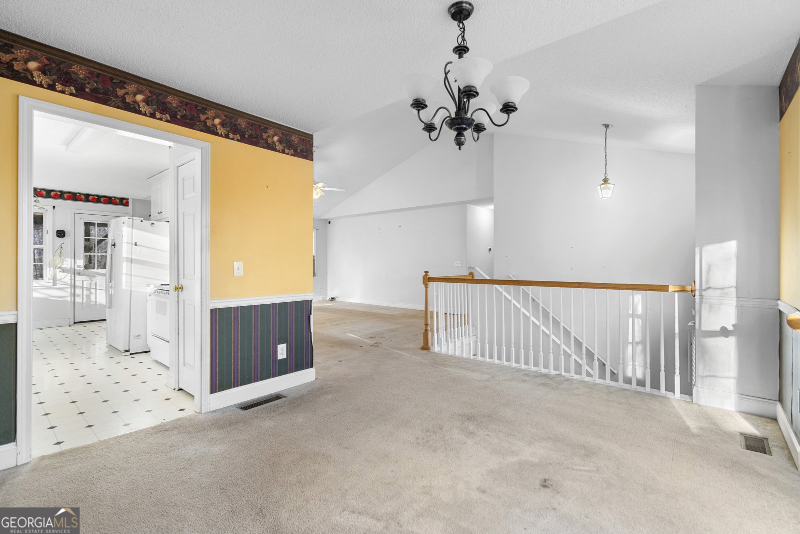 28 Greatwood Drive White - Photo 14