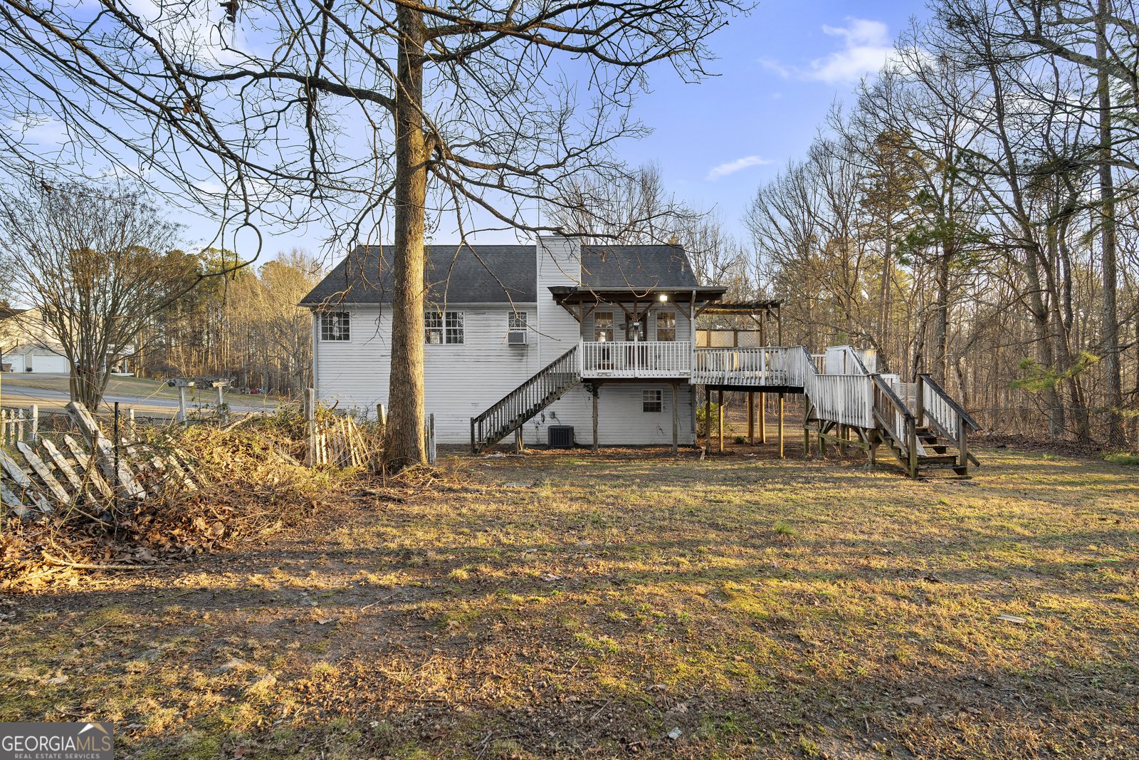 28 Greatwood Drive White - Photo 35