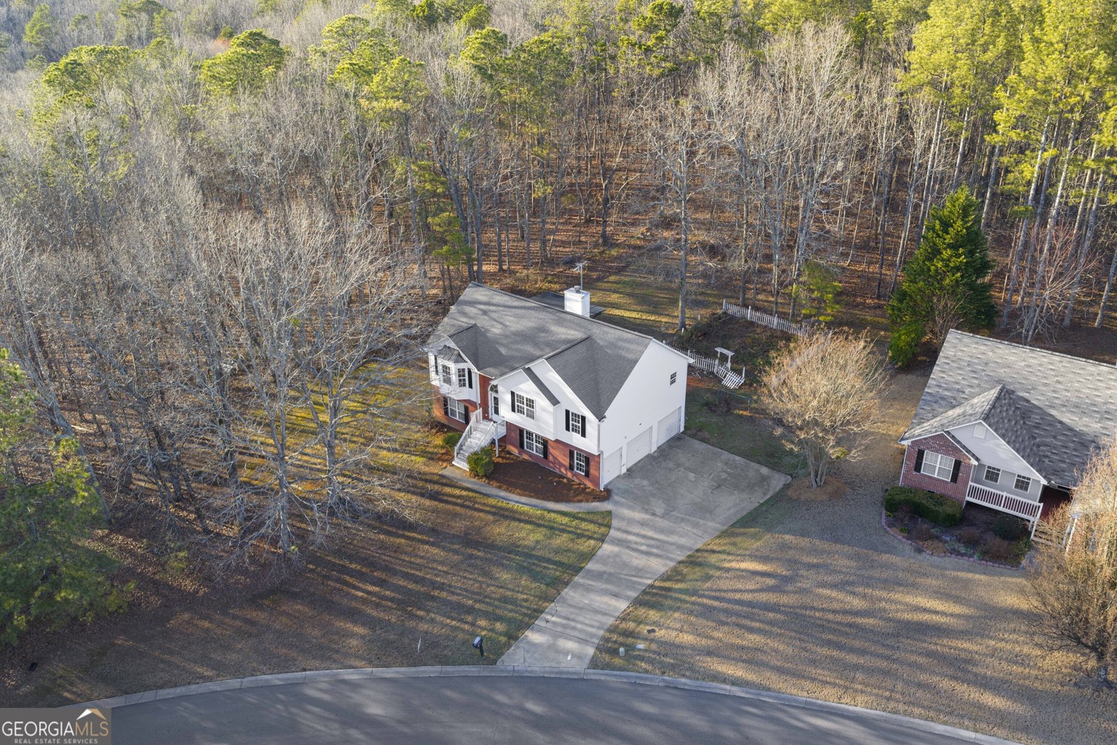 28 Greatwood Drive White - Photo 37