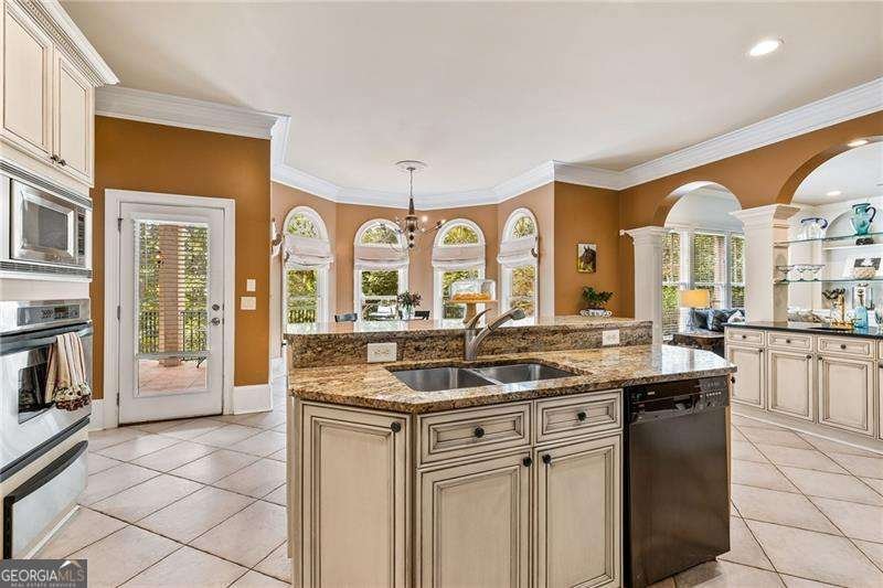 221 Allmond Lane Alpharetta - Photo 14