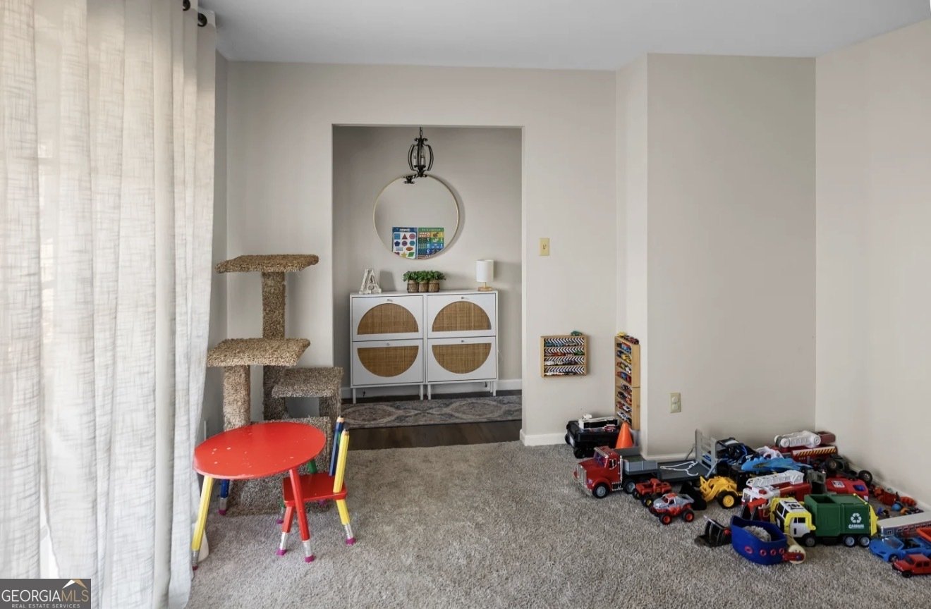 210 Parkway Drive Sylvania - Photo 11