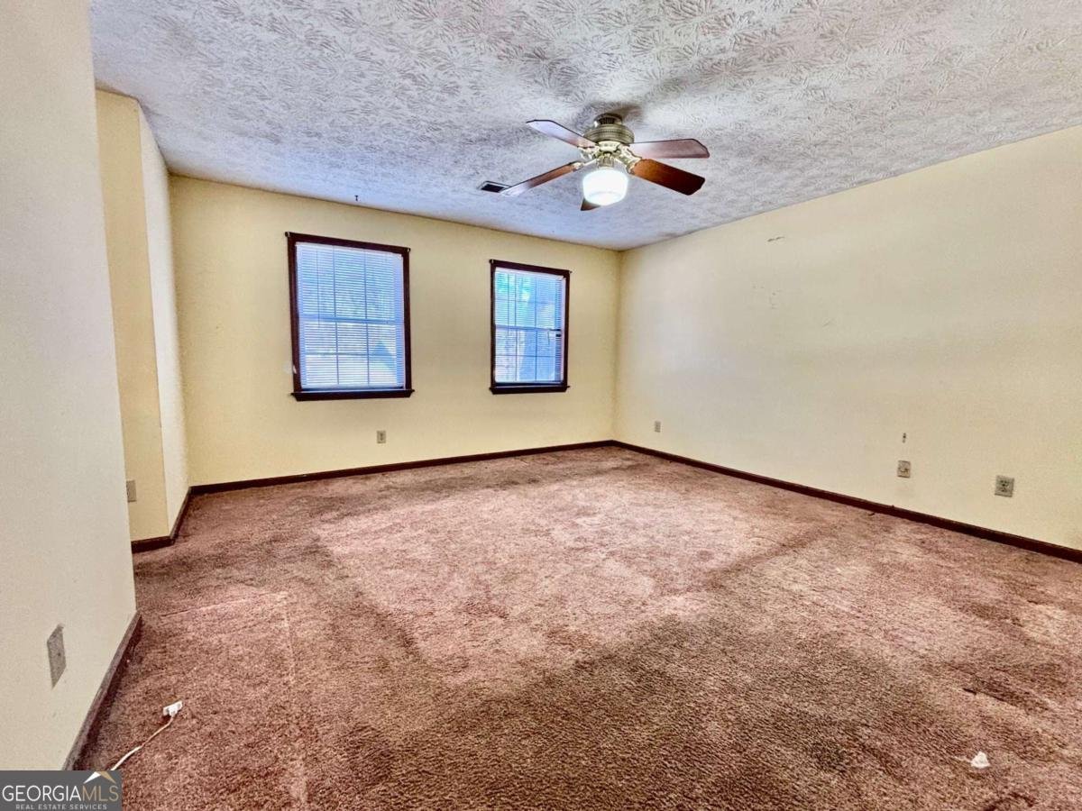 5615 Pennybrook Court Stone Mountain - Photo 11